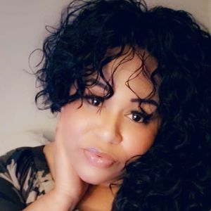 Meet your Posher, Nedra